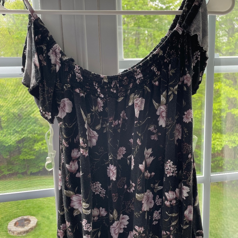 On/Off Shoulder Floral Top